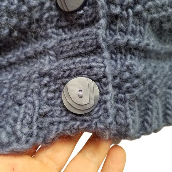 Aran Style Womens Cardigan Sweater Blue Wool Chunky Knit Long Pockets Fits Sz L - Picture 11 of 13